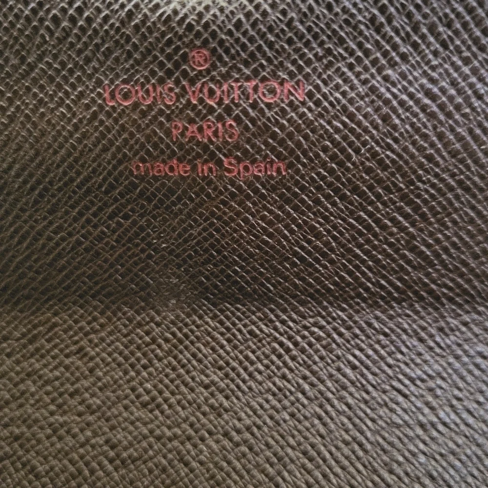 Louis Vuitton Damier Ebene Sarah Wallet..Authentic,  Spain 2006..